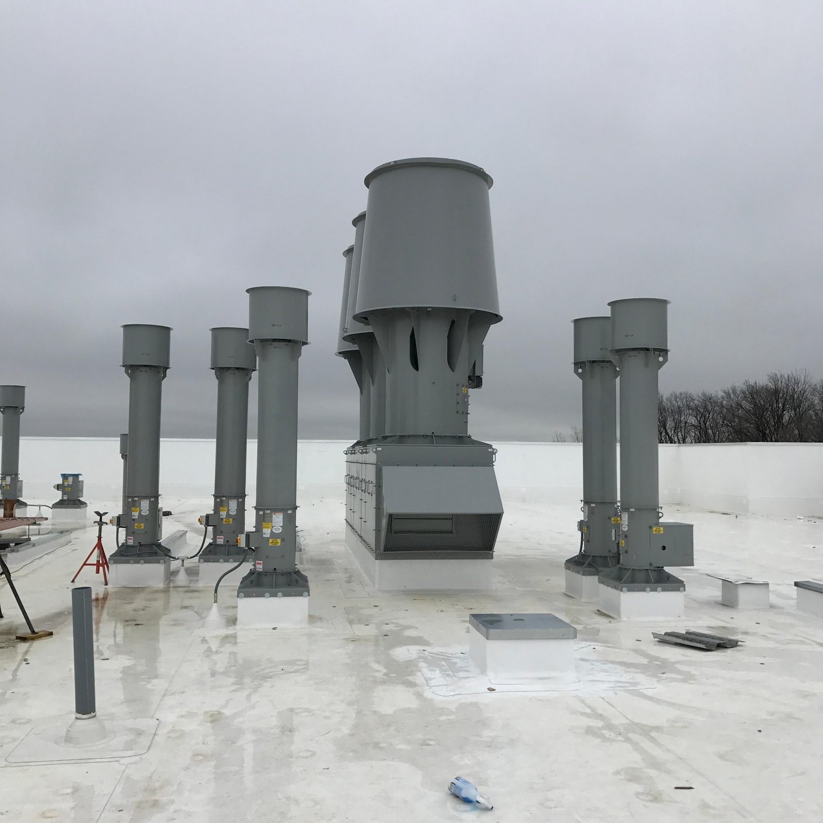 توريد مراوح شفط صناعية ثقيلة