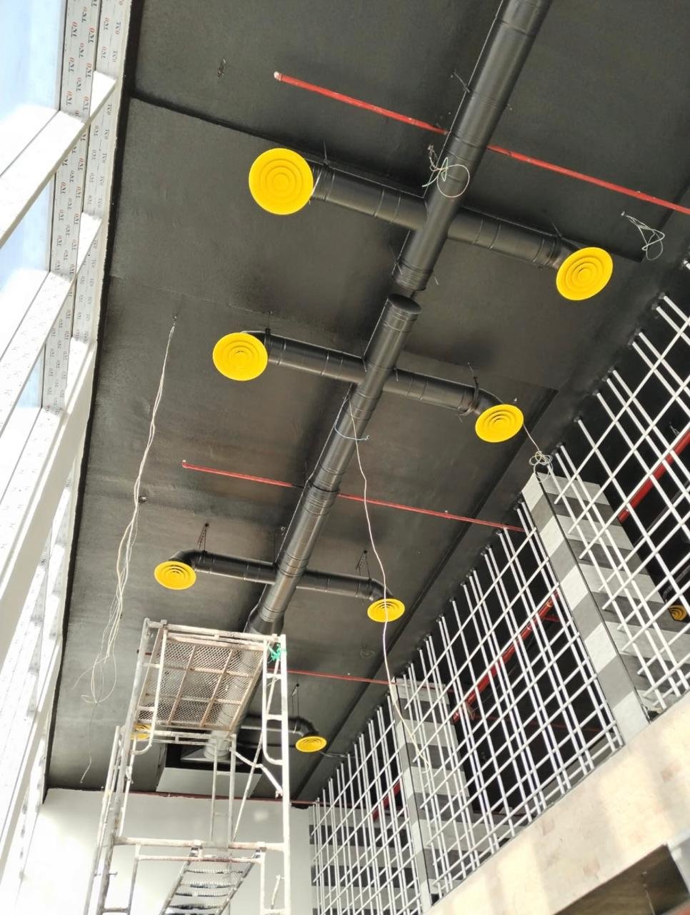 توريد وتركيب دكتات تهوية و تكييف للكافيهات في الرياض  Supply and Install Ventelation Duct for Cafes – Riyadh